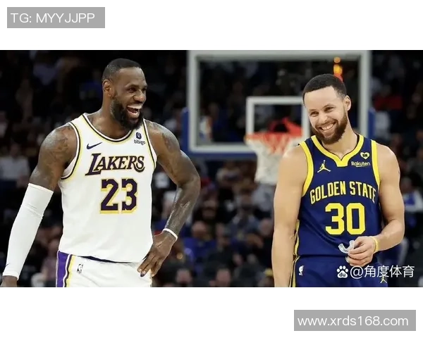2016年NBA季后赛第三场开拓者与勇士激战回顾与精彩瞬间分析