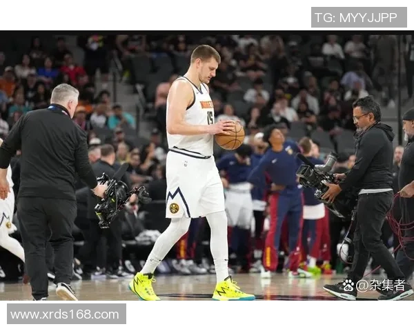 掘金与马刺激战四月二十四日NBA季后赛精彩回顾与分析