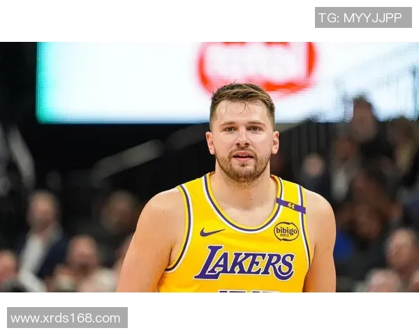 湖人对决灰熊精彩回顾12月9日比赛亮点与分析