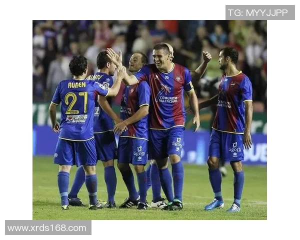 萨拉戈萨与希洪竞技激战正酣比分结果揭晓精彩瞬间回顾